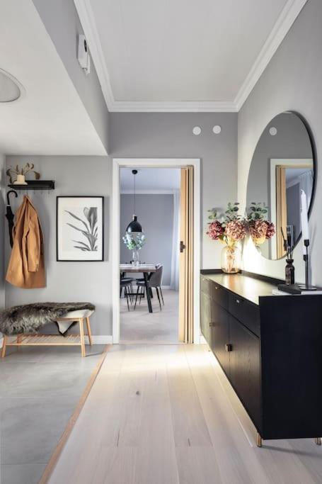 Amazing Family Home In ストックホルム エクステリア 写真